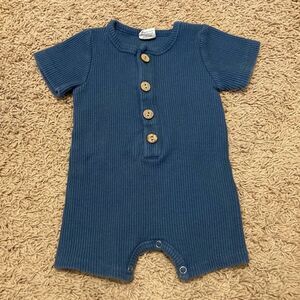 Little One Shop Ripped Navy One Piece Body Suite 3-6 Month Boys Wooden Buttons